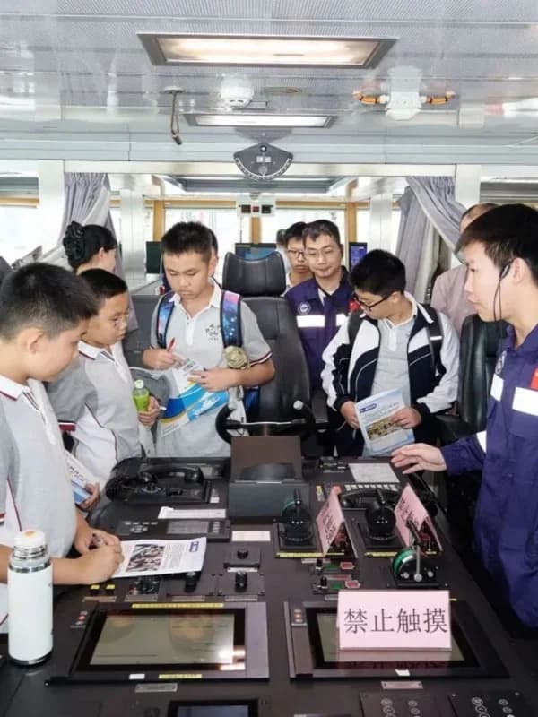 深圳市宝安区为明双语实验学校 | 解锁海上 “移动实验室”！为明科创班探秘科考船 “海洋地质十号”【为明研学】