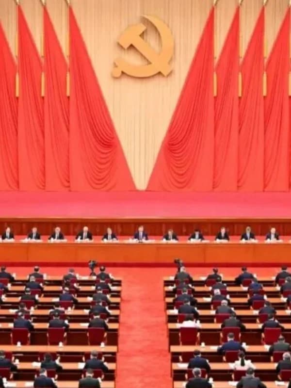 广东理工学院 | 振奋！鼓舞！我校师生热议党的二十届四中全会精神