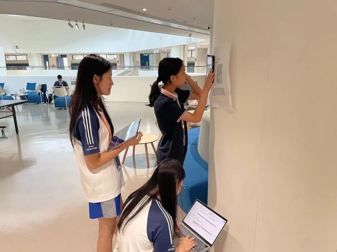 深圳贝赛思国际学校学生阅读历史材料